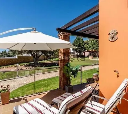 Jardins Vale S Maria T2 With Pool Ferienhaus Albufeira